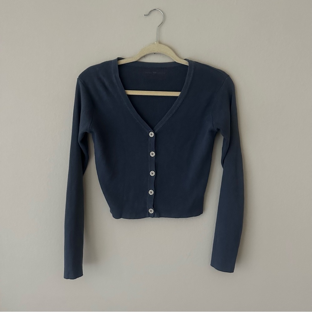 Brandy Melville Blue Jumper Cardigan Cropped - Picture 3 of 9